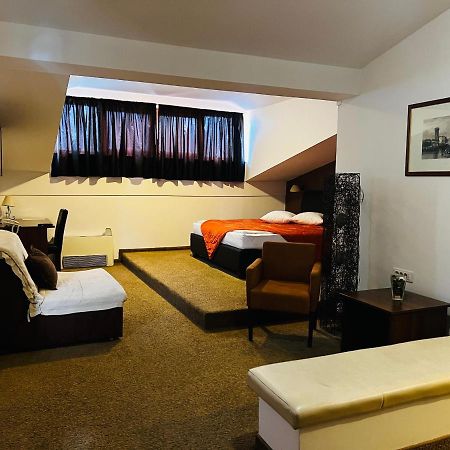 Stara Ada Banja Luka Hotel Buitenkant foto