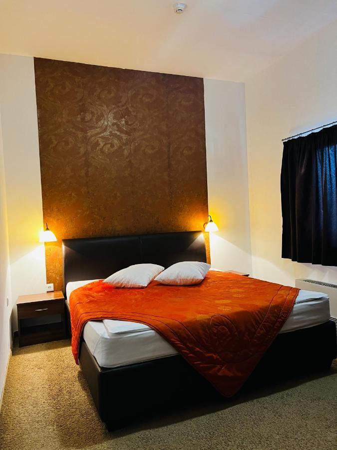 Stara Ada Banja Luka Hotel Buitenkant foto