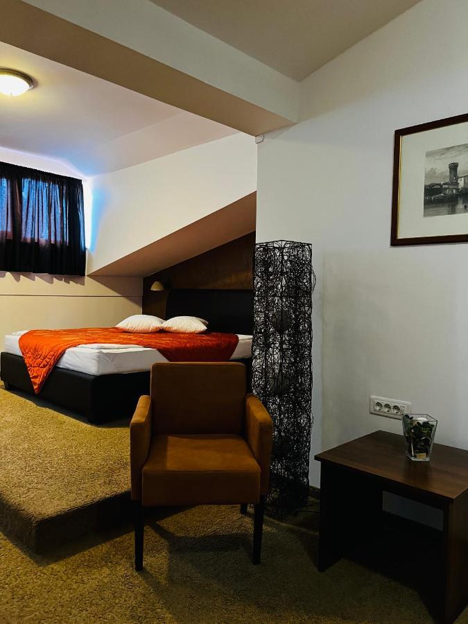 Stara Ada Banja Luka Hotel Buitenkant foto