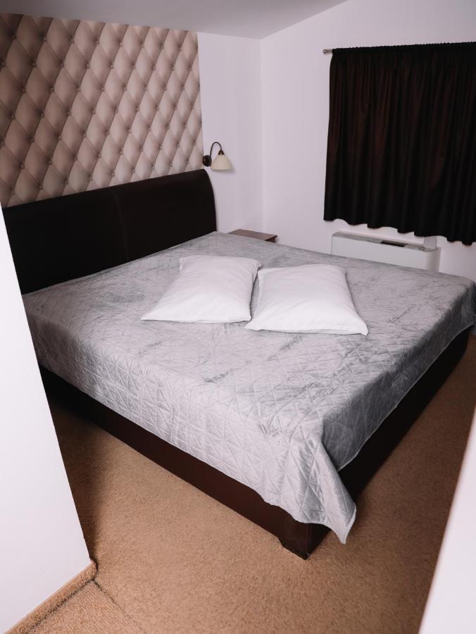 Stara Ada Banja Luka Hotel Buitenkant foto