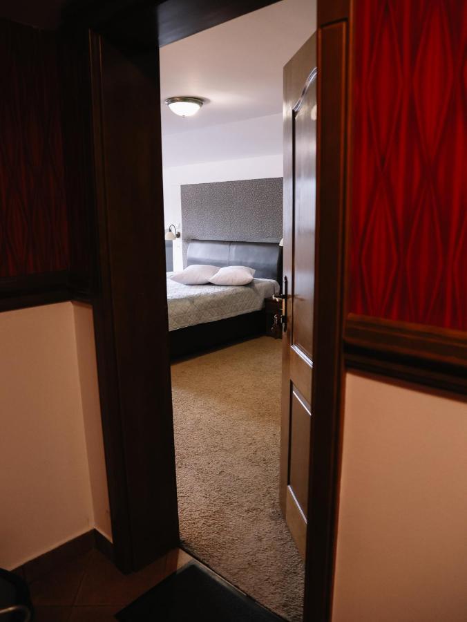Stara Ada Banja Luka Hotel Buitenkant foto